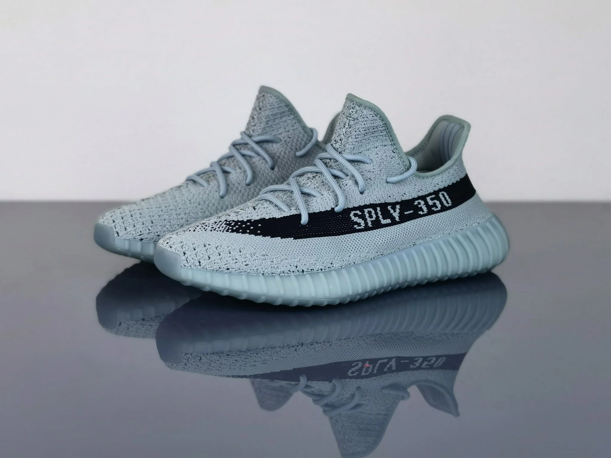 Original Adidas Yeezy 350 Shoes 16248