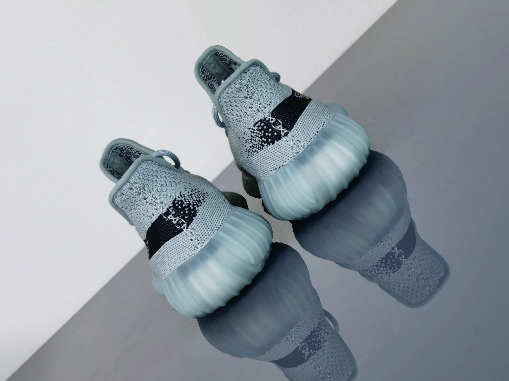 Original Adidas Yeezy 350 Shoes 16248