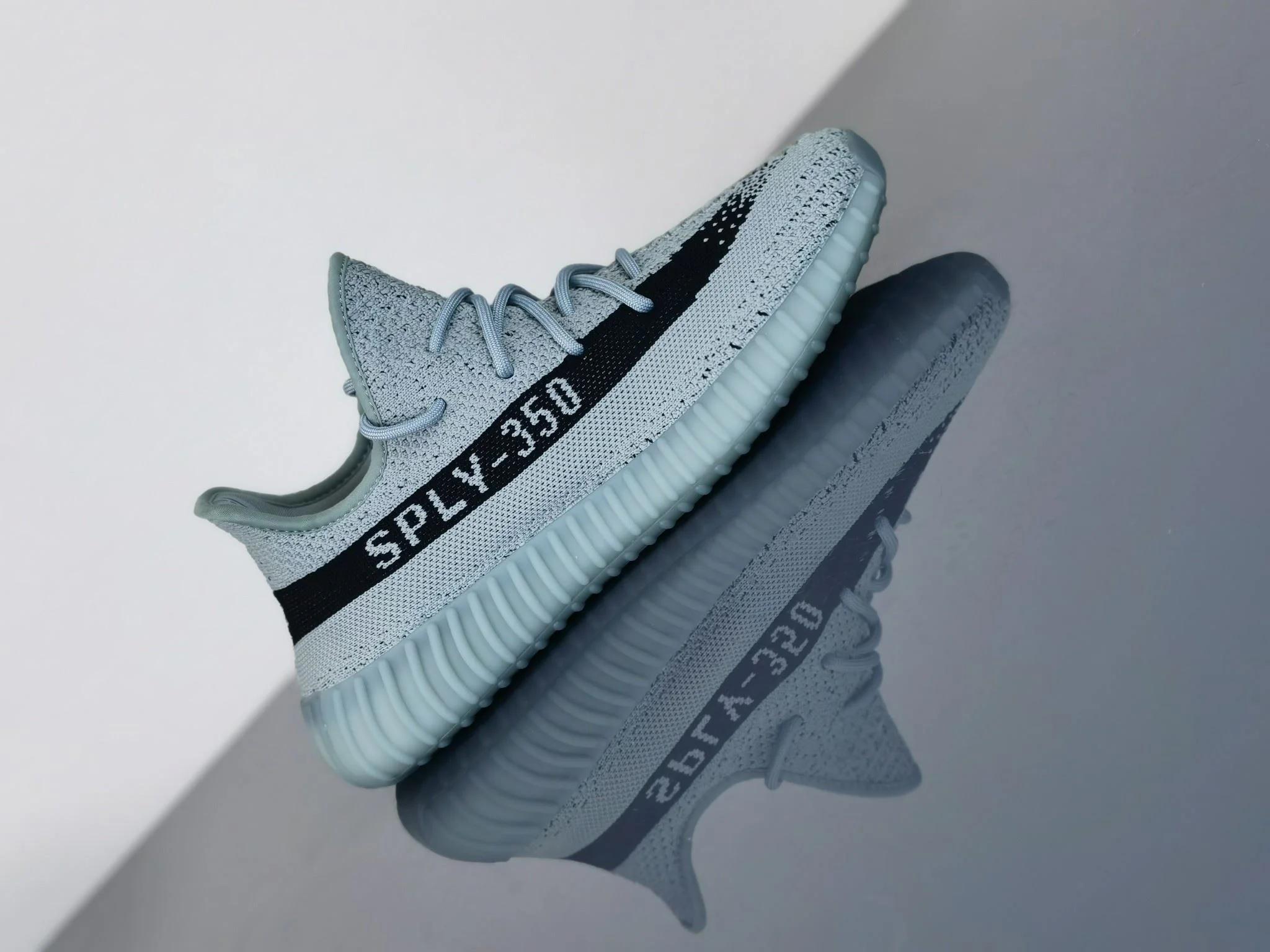 Original Adidas Yeezy 350 Shoes 16248