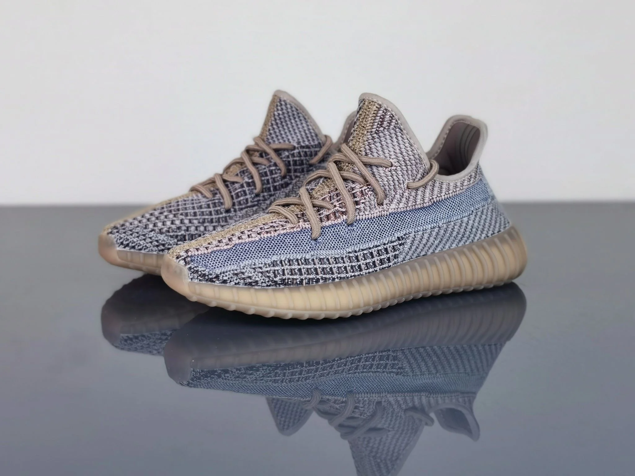 Stretchable Adidas Yeezy 350 Shoes 16239