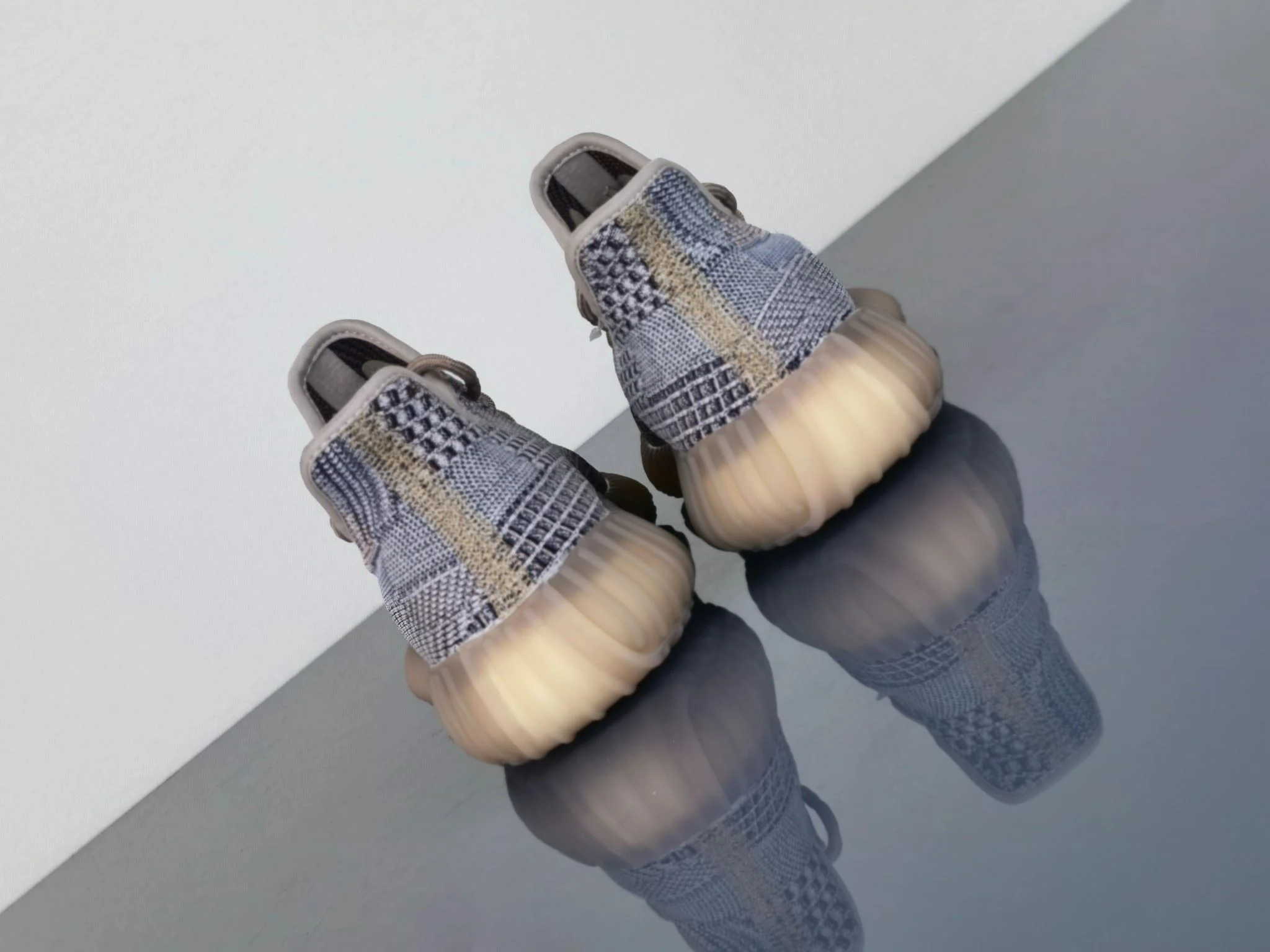 Stretchable Adidas Yeezy 350 Shoes 16239