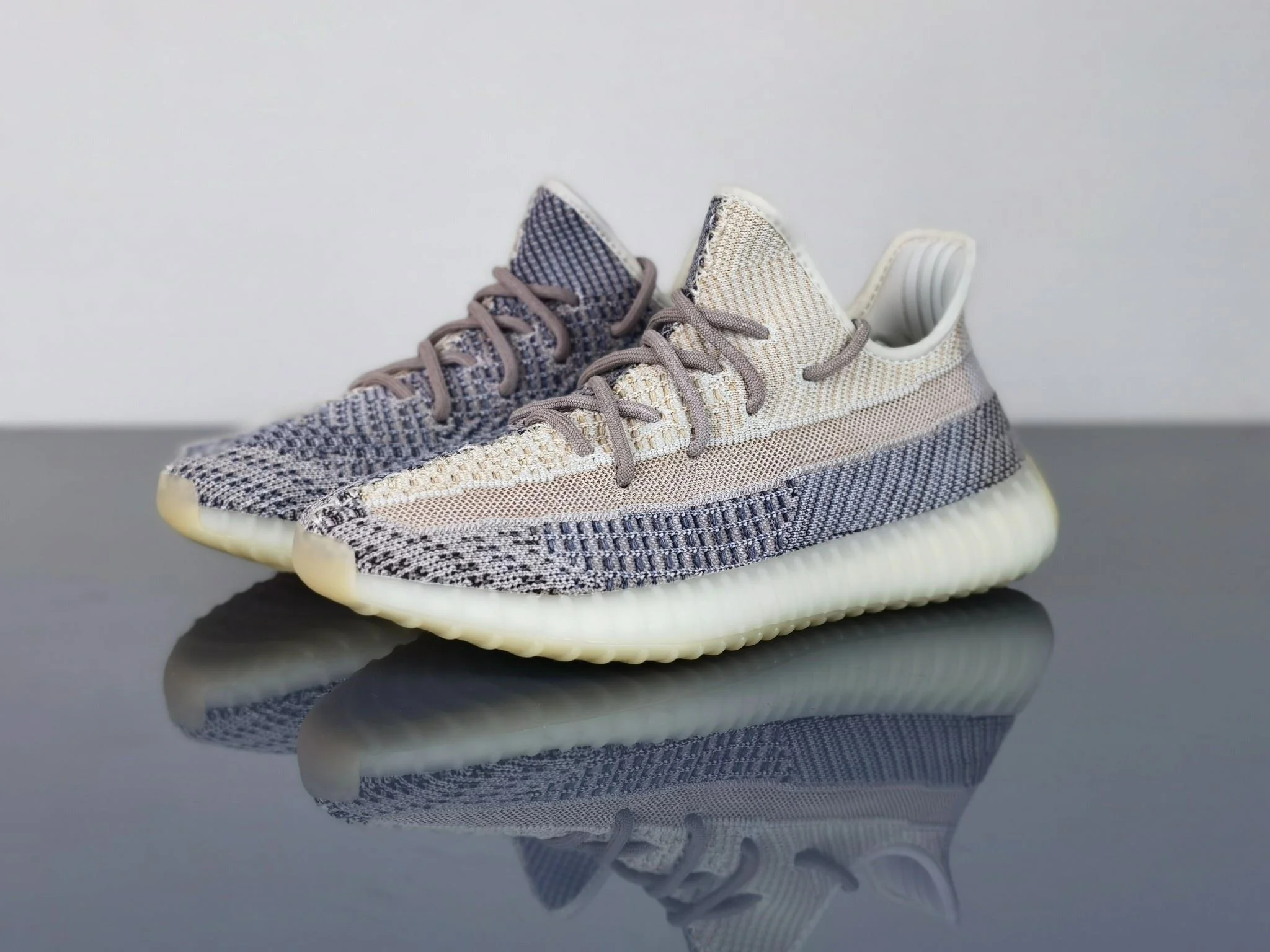 Stretchable Adidas Yeezy 350 Shoes 16244