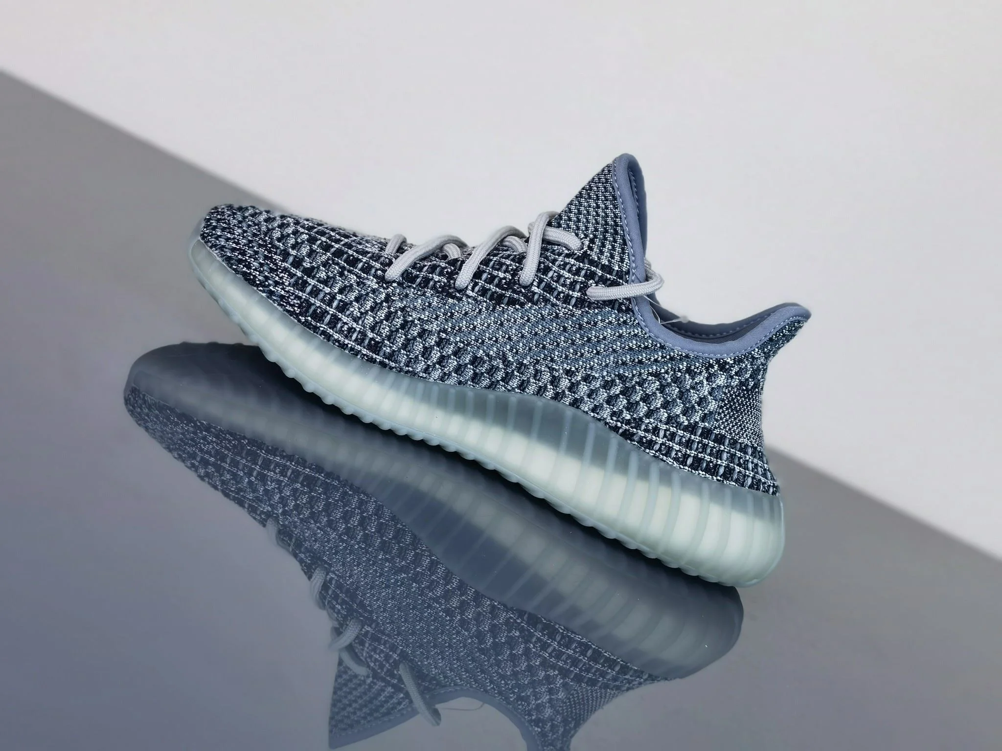 Trendy Adidas Yeezy 350 Shoes 16243
