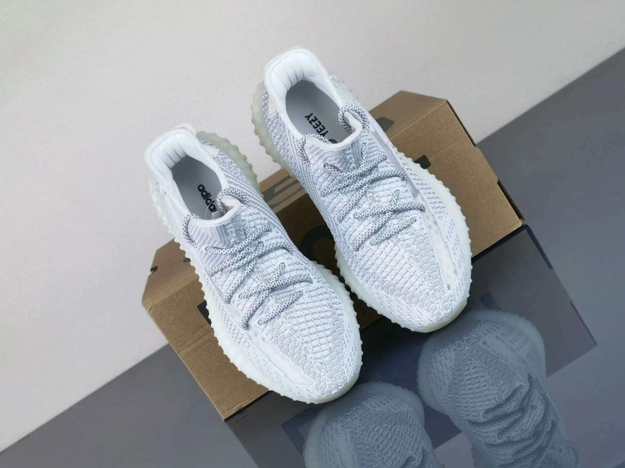 Adidas Yeezy 350 Shoes ModernLook 16213