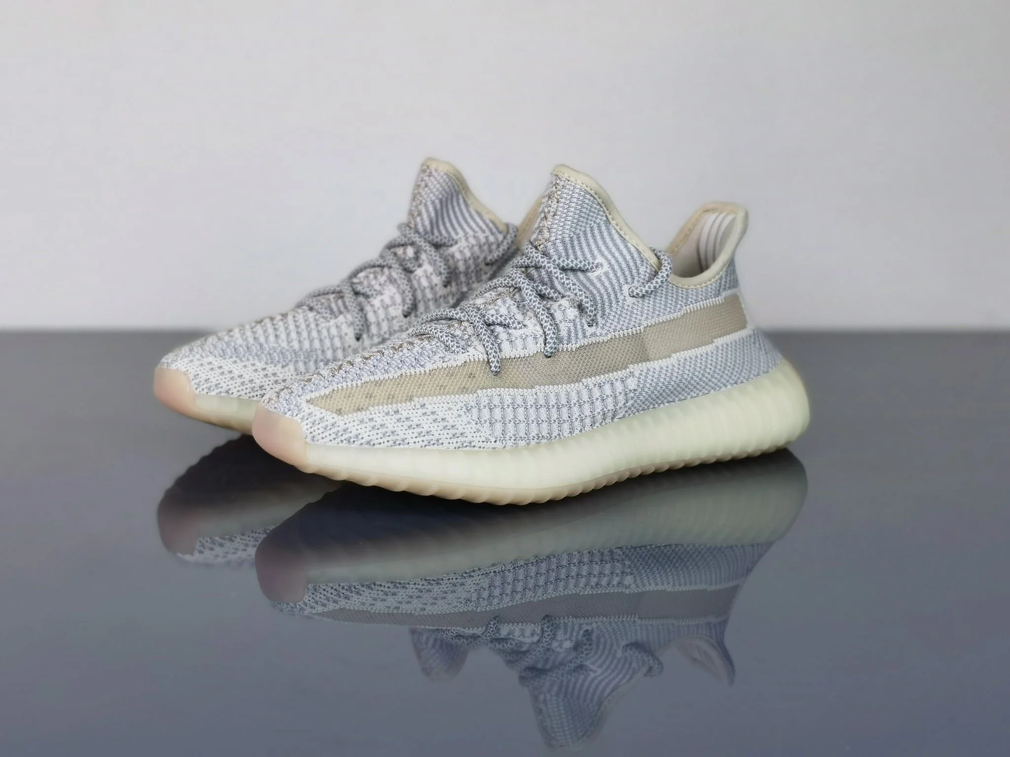 Stylish Adidas Yeezy 350 Shoes 16247
