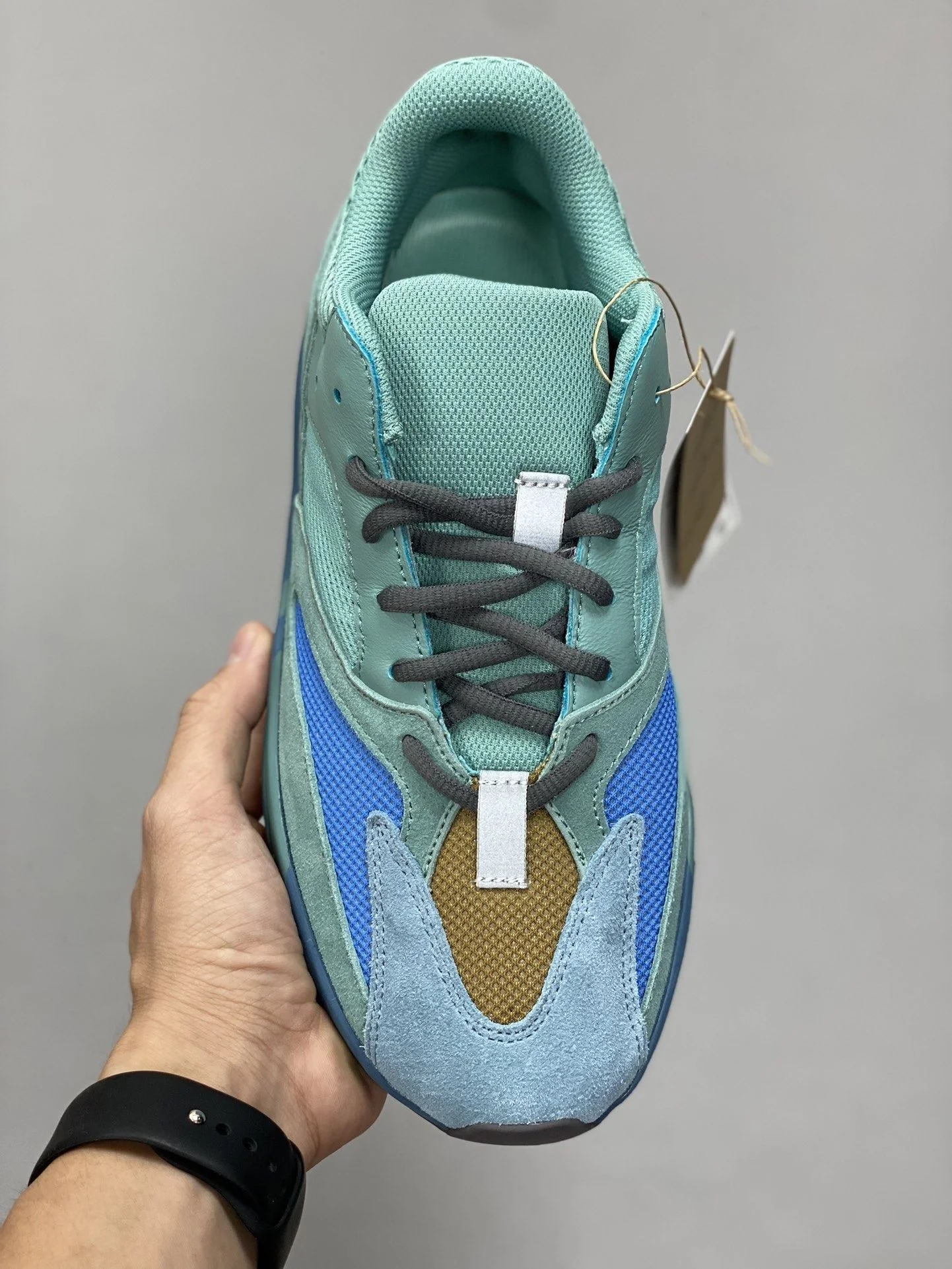 Stretchable Adidas Yeezy 700 Shoes 16245