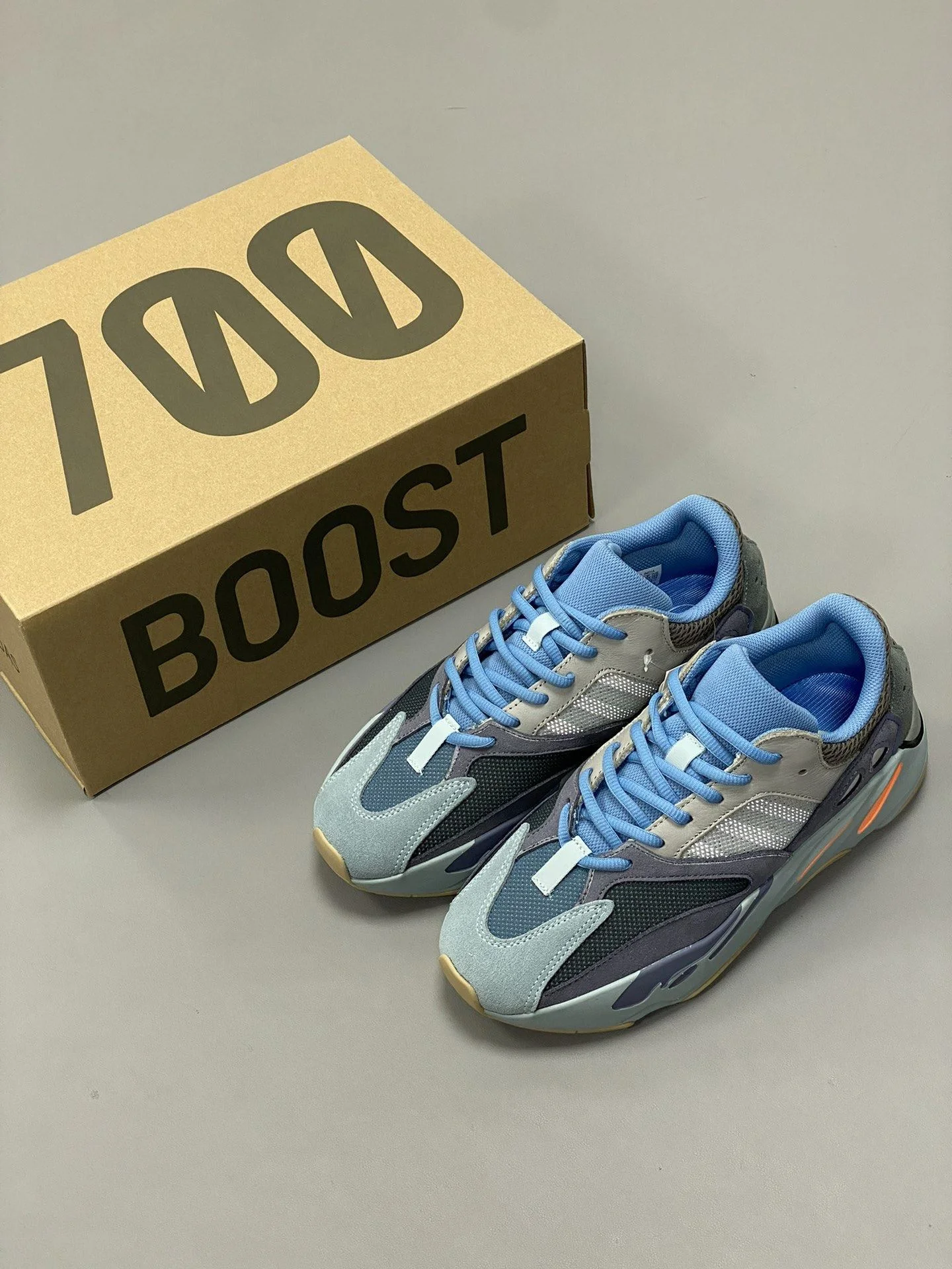 Chic Adidas Yeezy 700 Shoes 16171