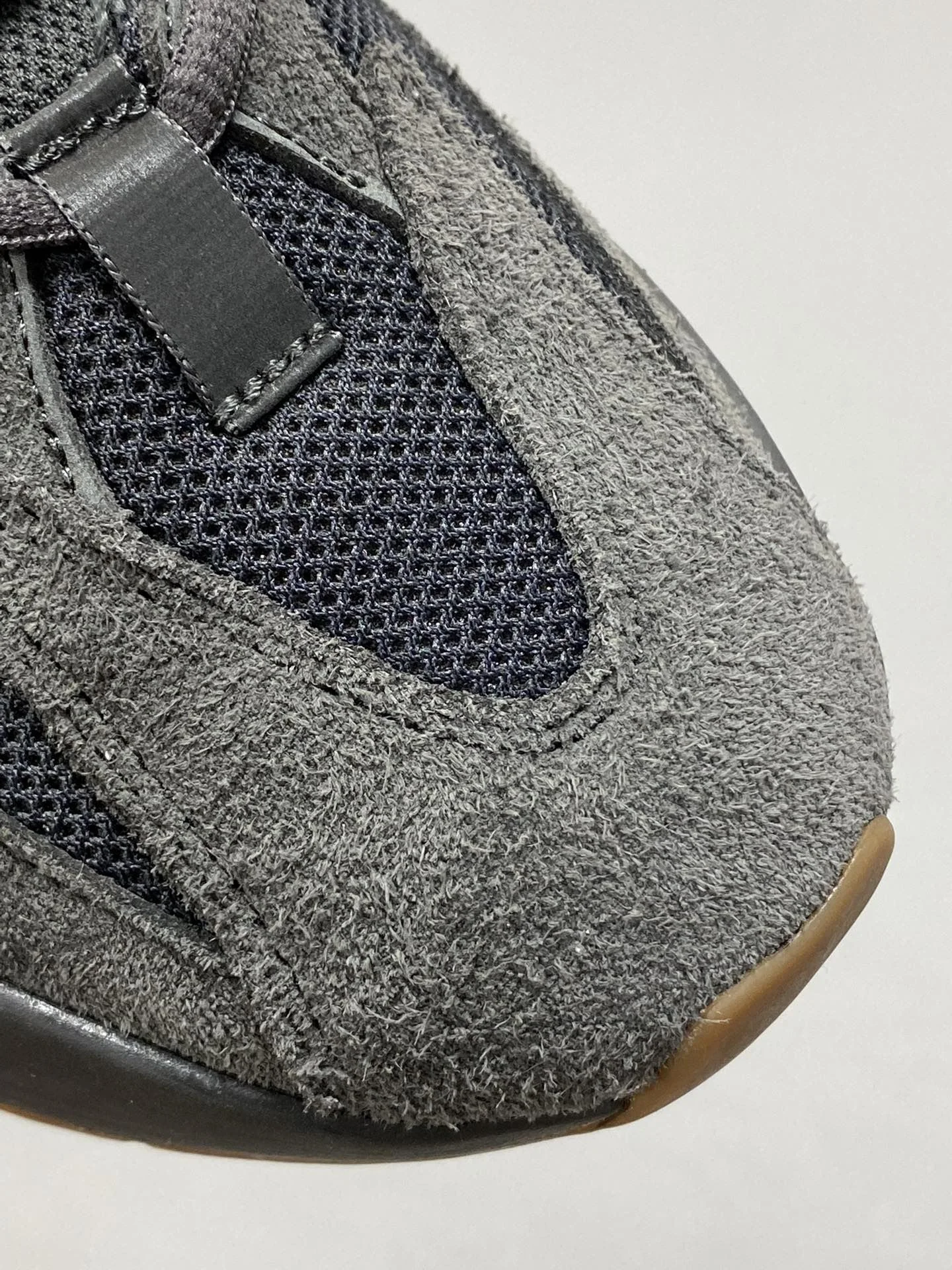 WaterResistant Adidas Yeezy 700 Shoes 16216