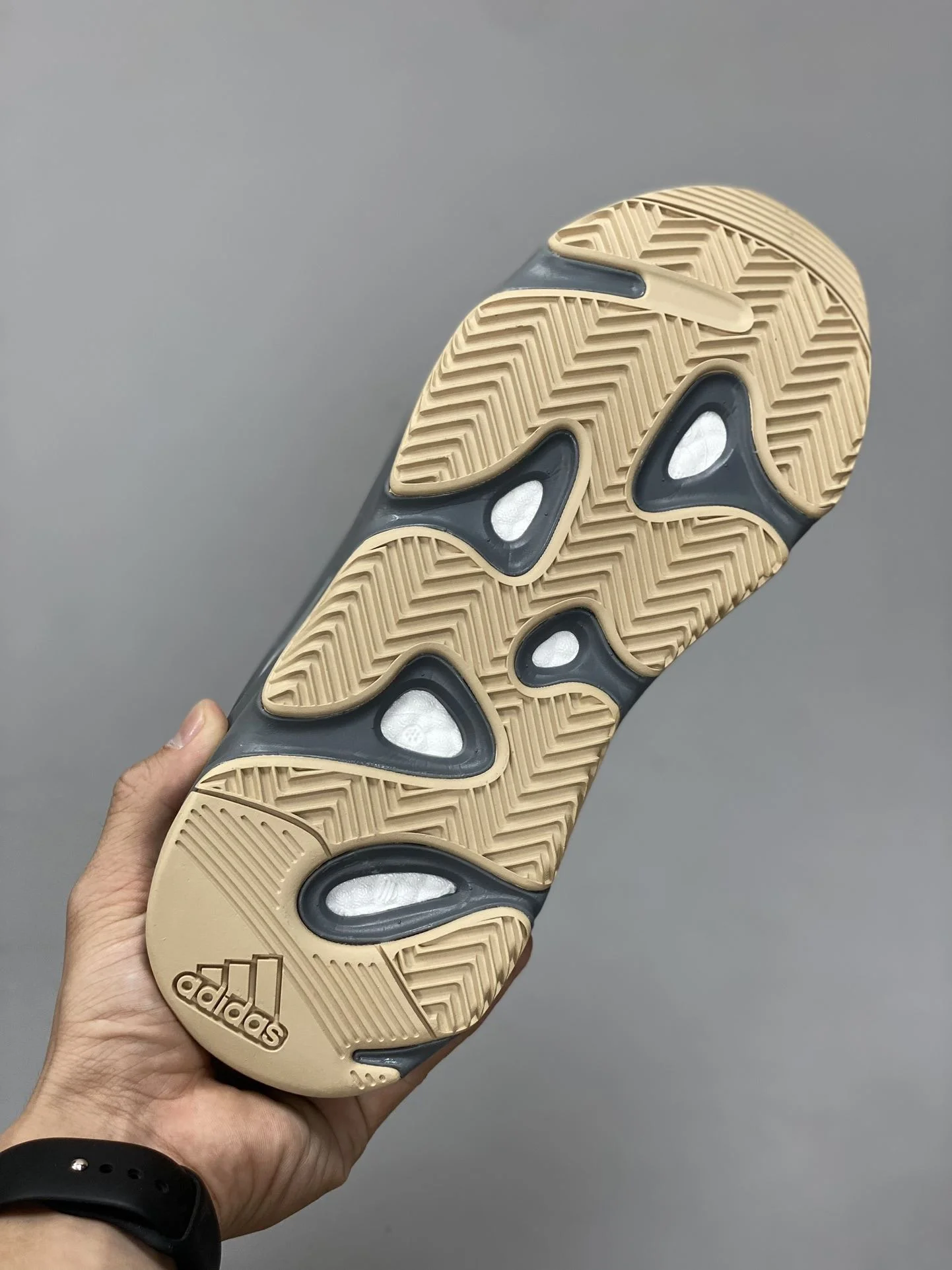 Adidas Yeezy 700 Shoes Snug 16177