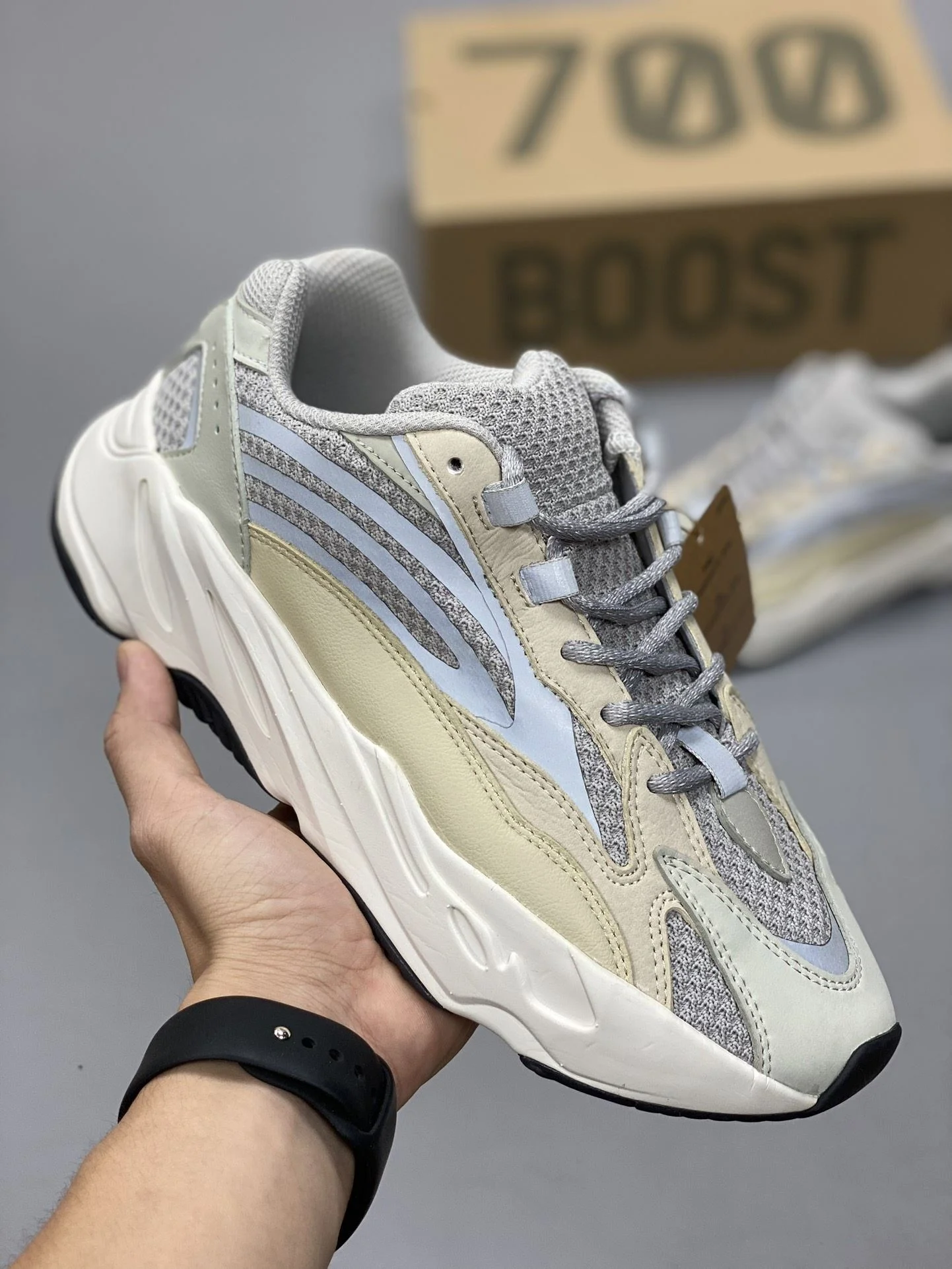 Snug Adidas Yeezy 700 Shoes 16176
