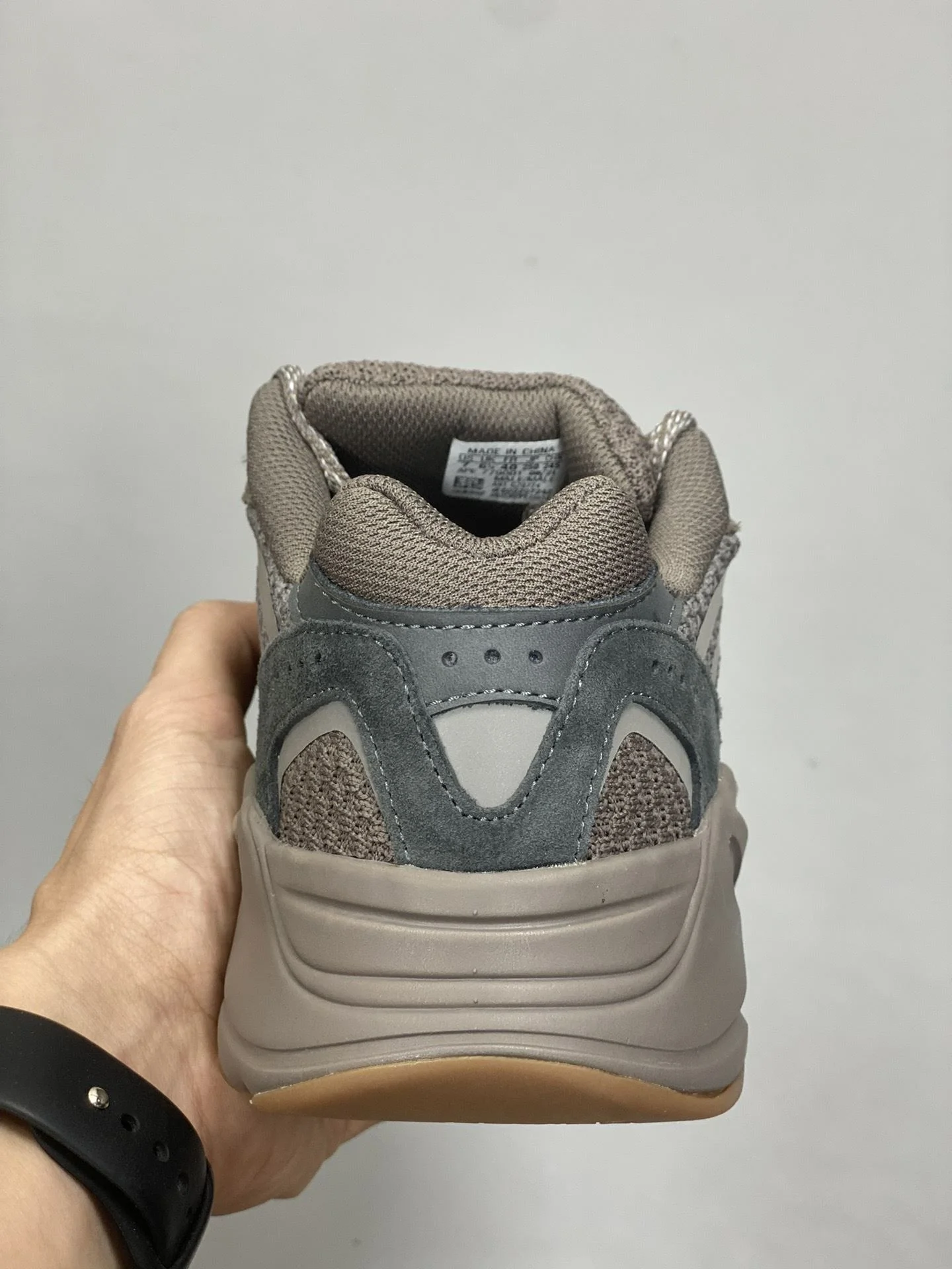 Adidas Yeezy 700 Shoes Durable 16174