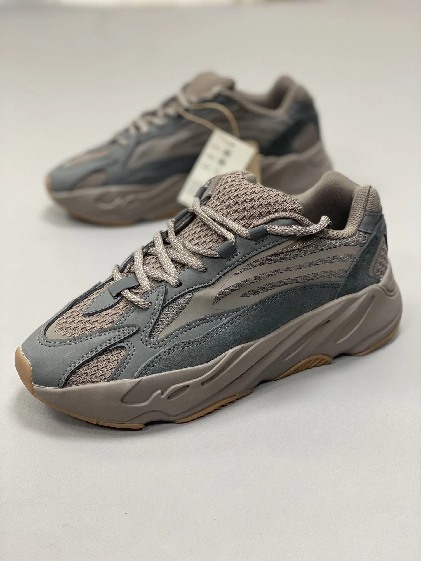 Adidas Yeezy 700 Shoes Durable 16174