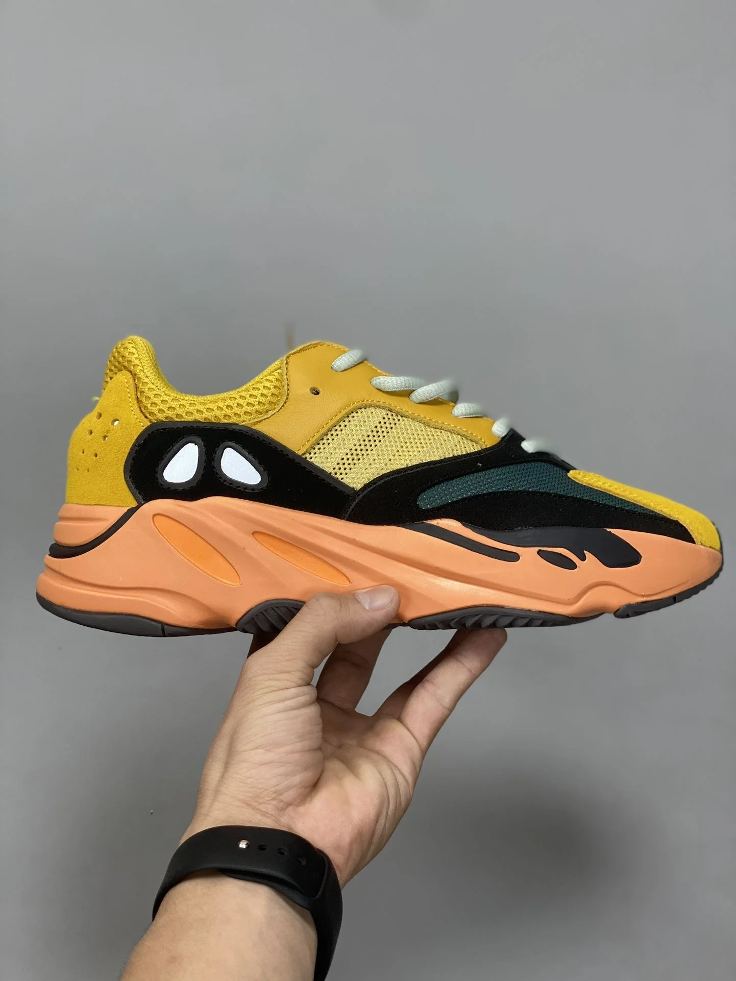OnTrend Adidas Yeezy 700 Shoes 16206