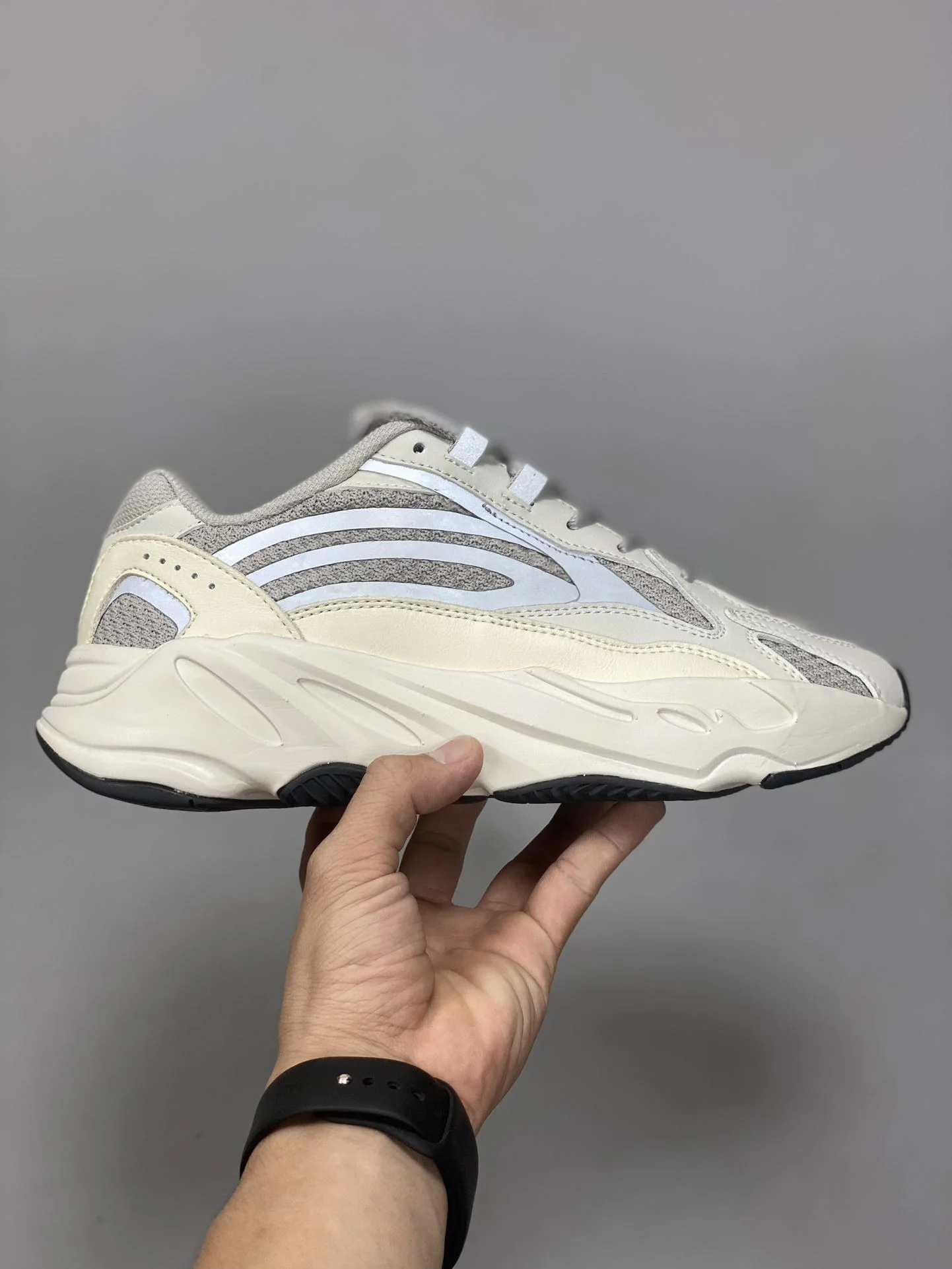 Adidas Yeezy 700 Shoes Elegant 16179