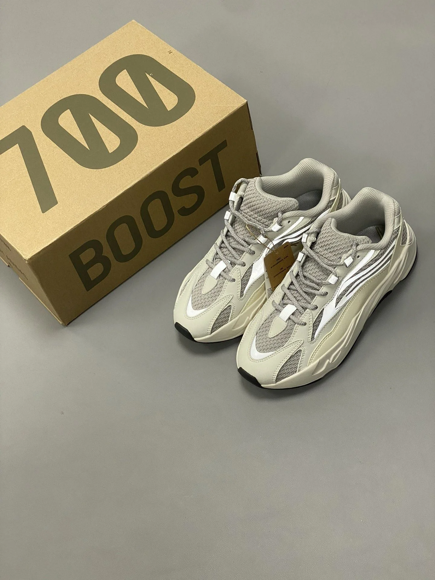 Adidas Yeezy 700 Shoes Elegant 16179