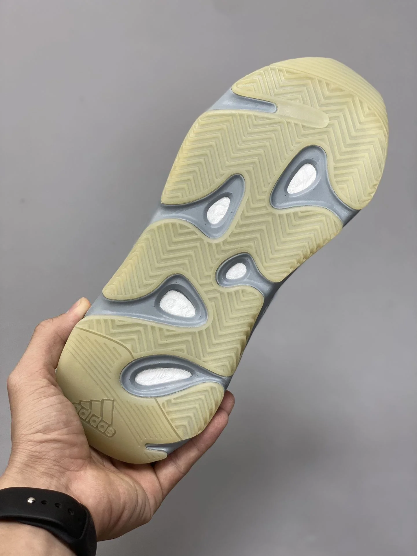 Adidas Yeezy 700 Shoes FashionForward 16167