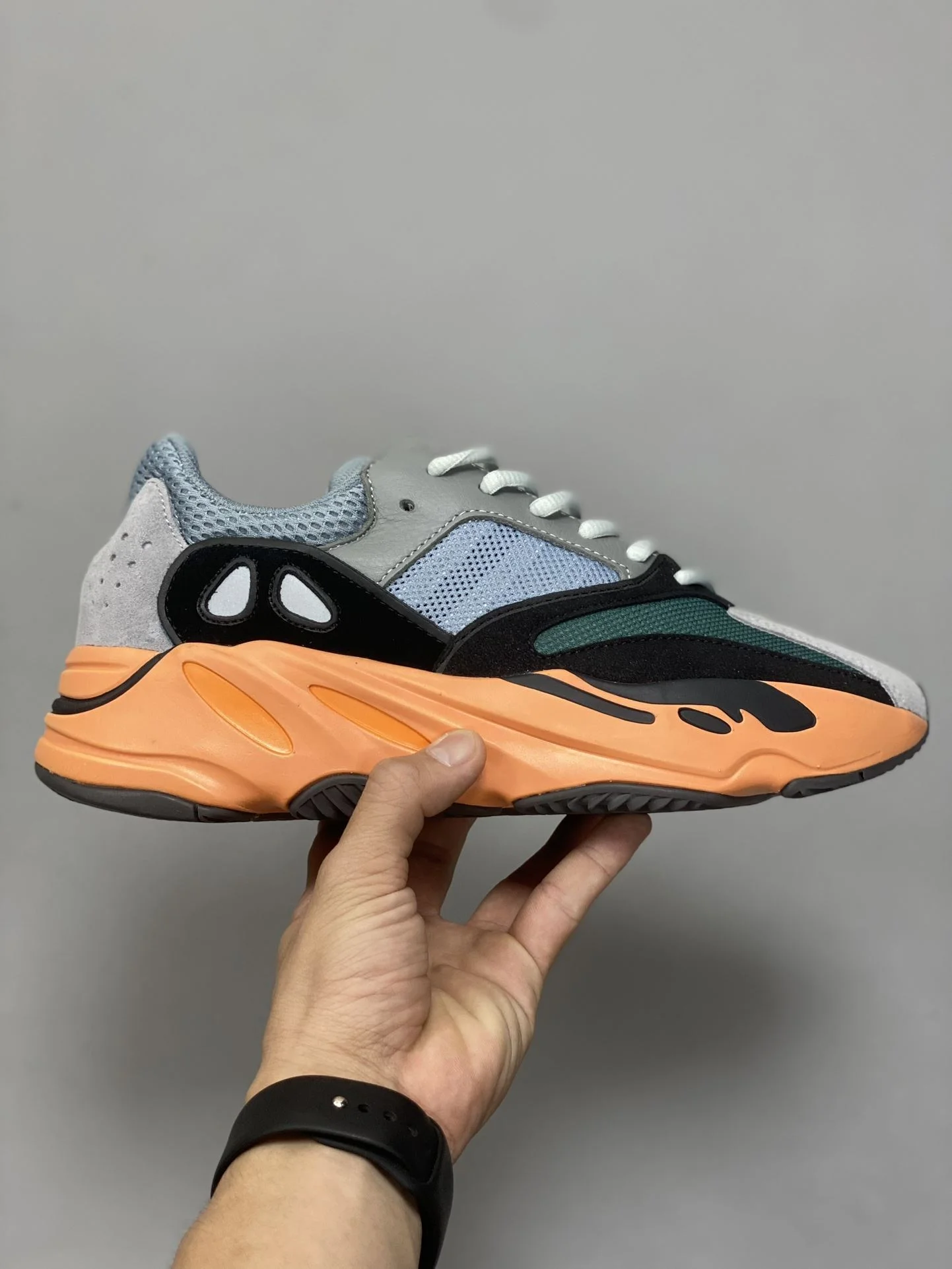 Lightweight Adidas Yeezy 700 Shoes 16154