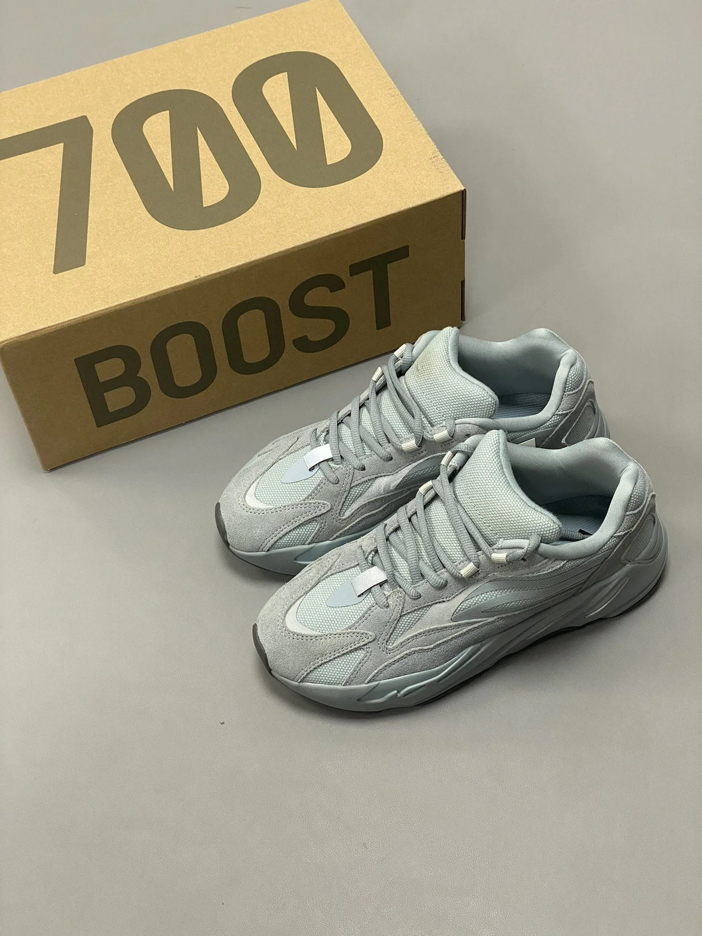 EasyMatch Adidas Yeezy 700 Shoes 16163