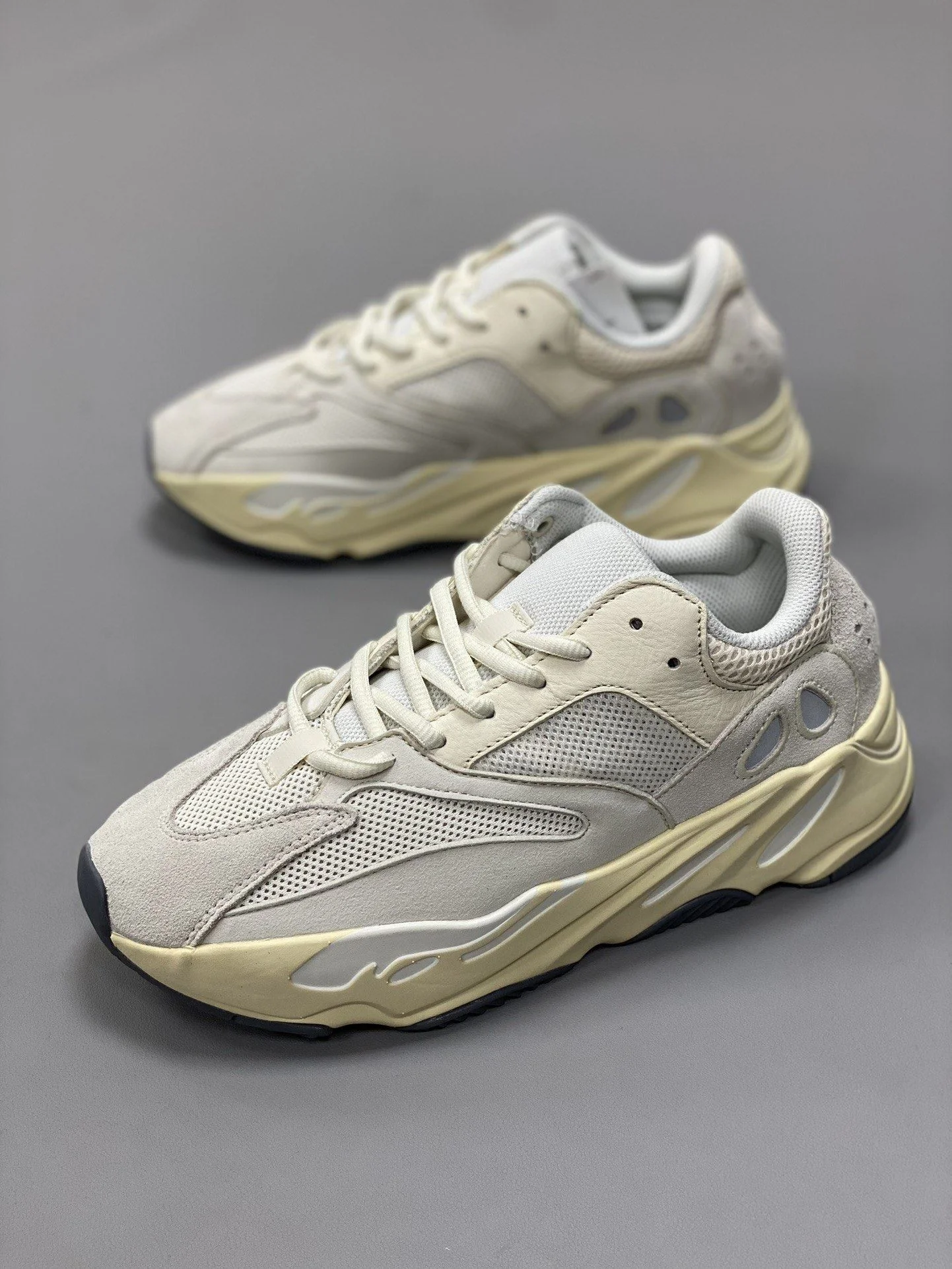 Adidas Yeezy 700 Shoes Colorful 16148
