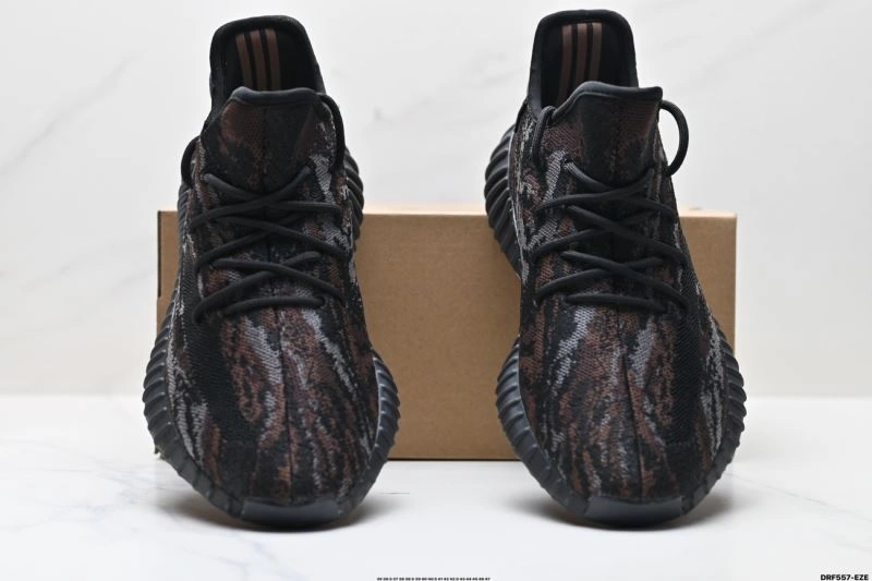 Lightweight Adidas Yeezy Shoes 811
