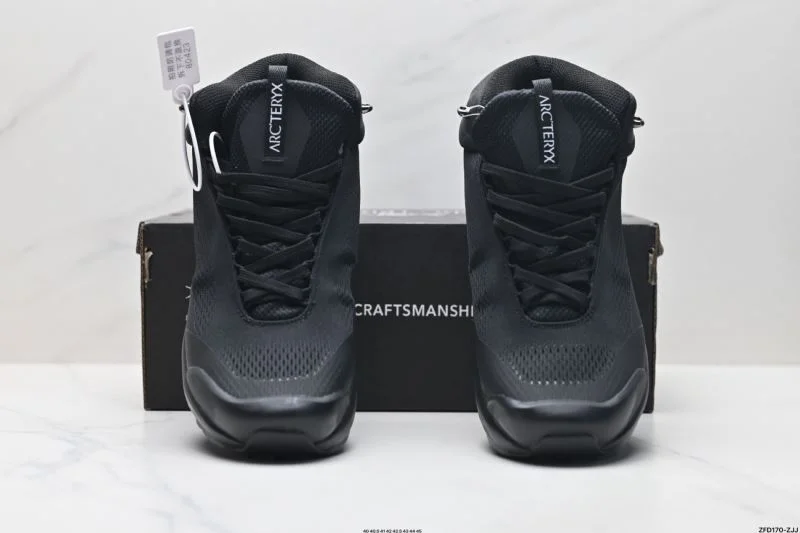 Elegant Akc Teryx Shoes 3837