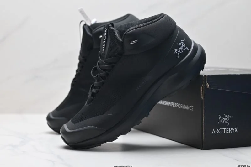 Elegant Akc Teryx Shoes 3837