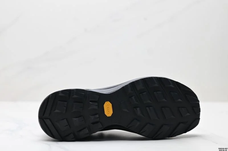 Akc Teryx Shoes AllSeason 3820
