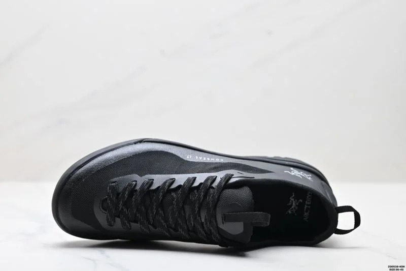 Akc Teryx Shoes Bright 3810
