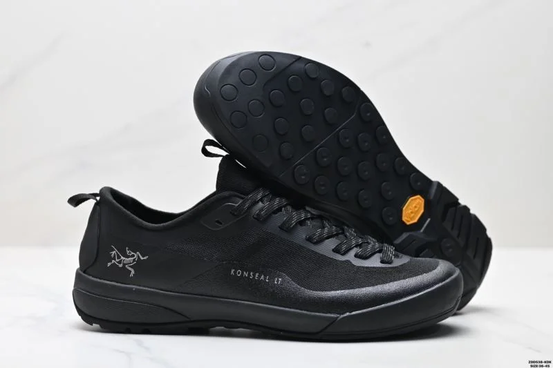 Akc Teryx Shoes Bright 3810