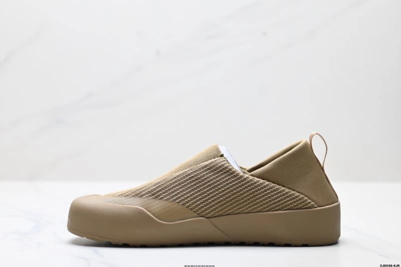 Popular Akc Teryx Shoes 2826