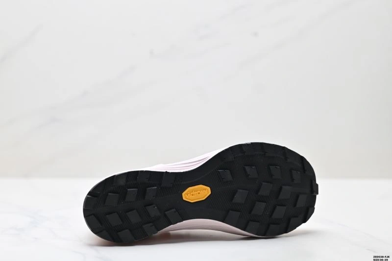 ModernLook Akc Teryx Shoes 2814