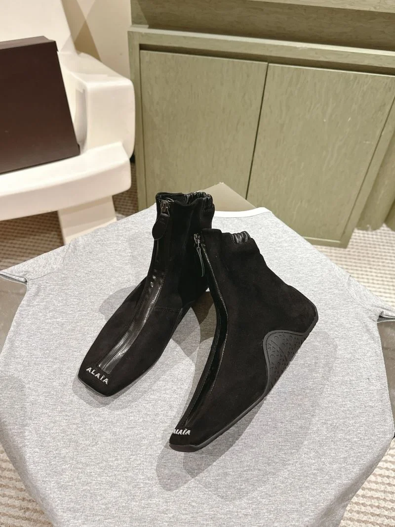 Alaia Boots Vibrant 13250