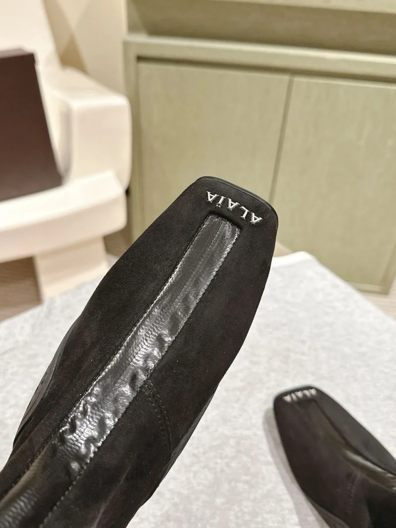Alaia Boots Vibrant 13250