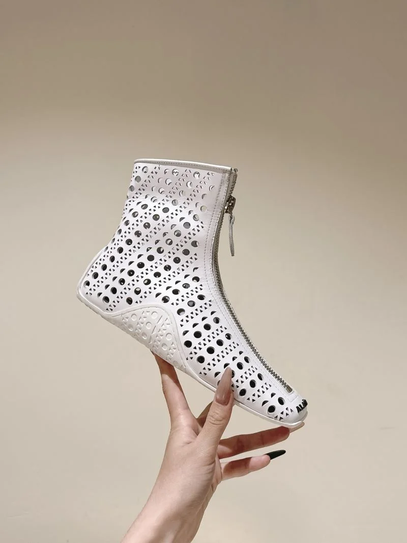 Effortless Alaia Boots 13248