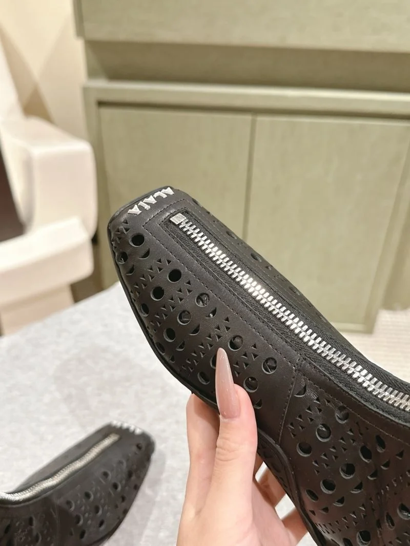 Unique Alaia Boots 13247