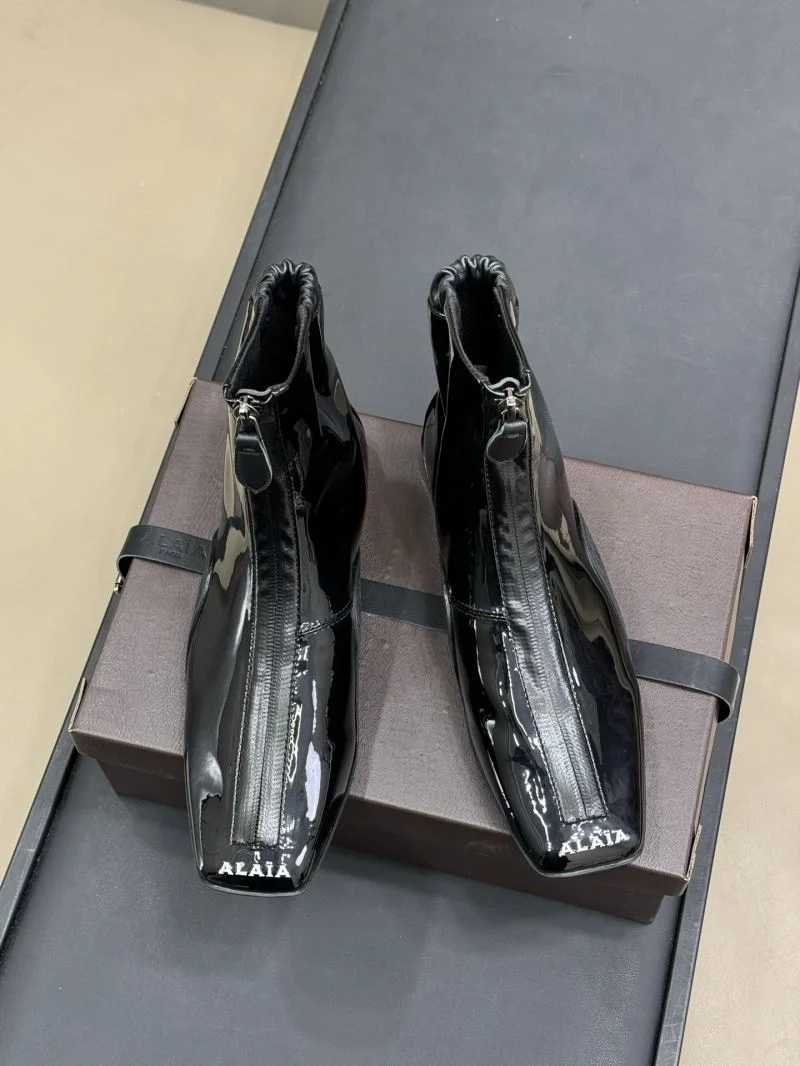 WellDesigned Alaia Boots 13242