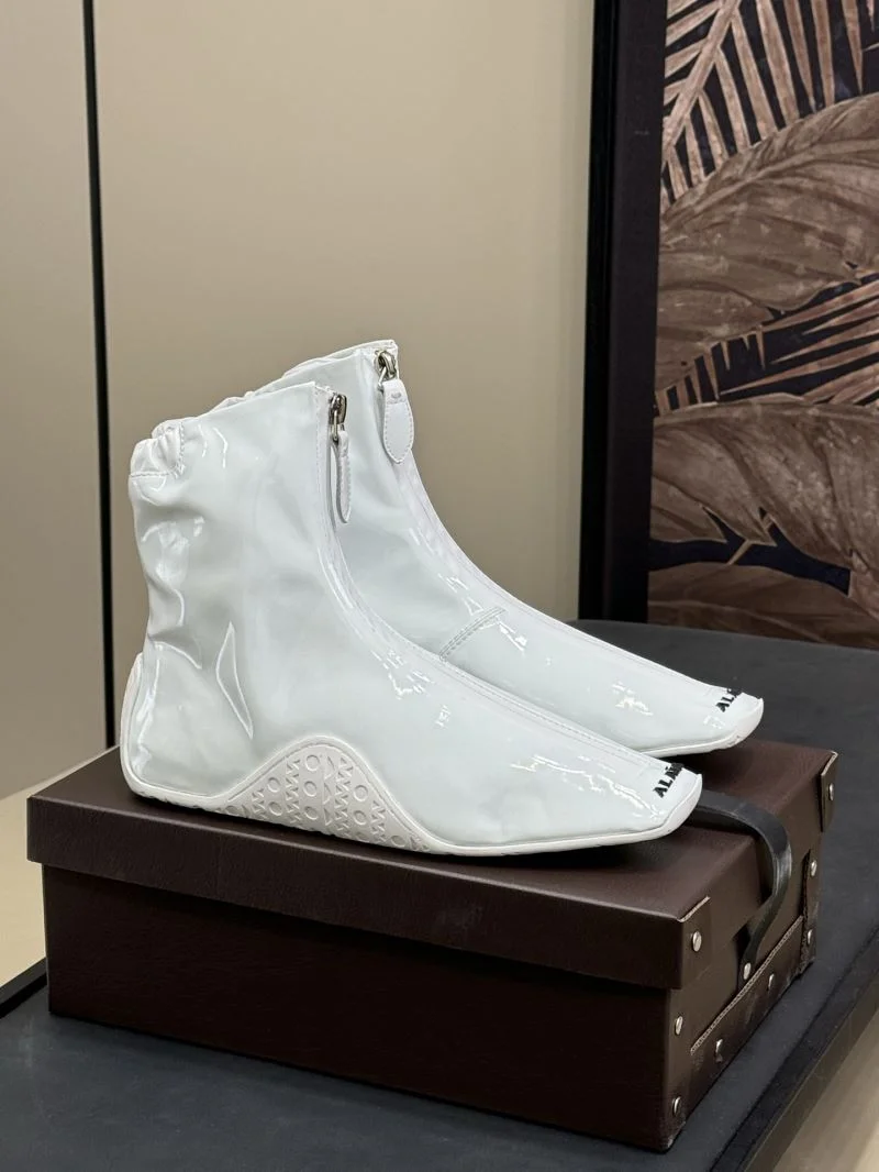 Versatile Alaia Boots 13253