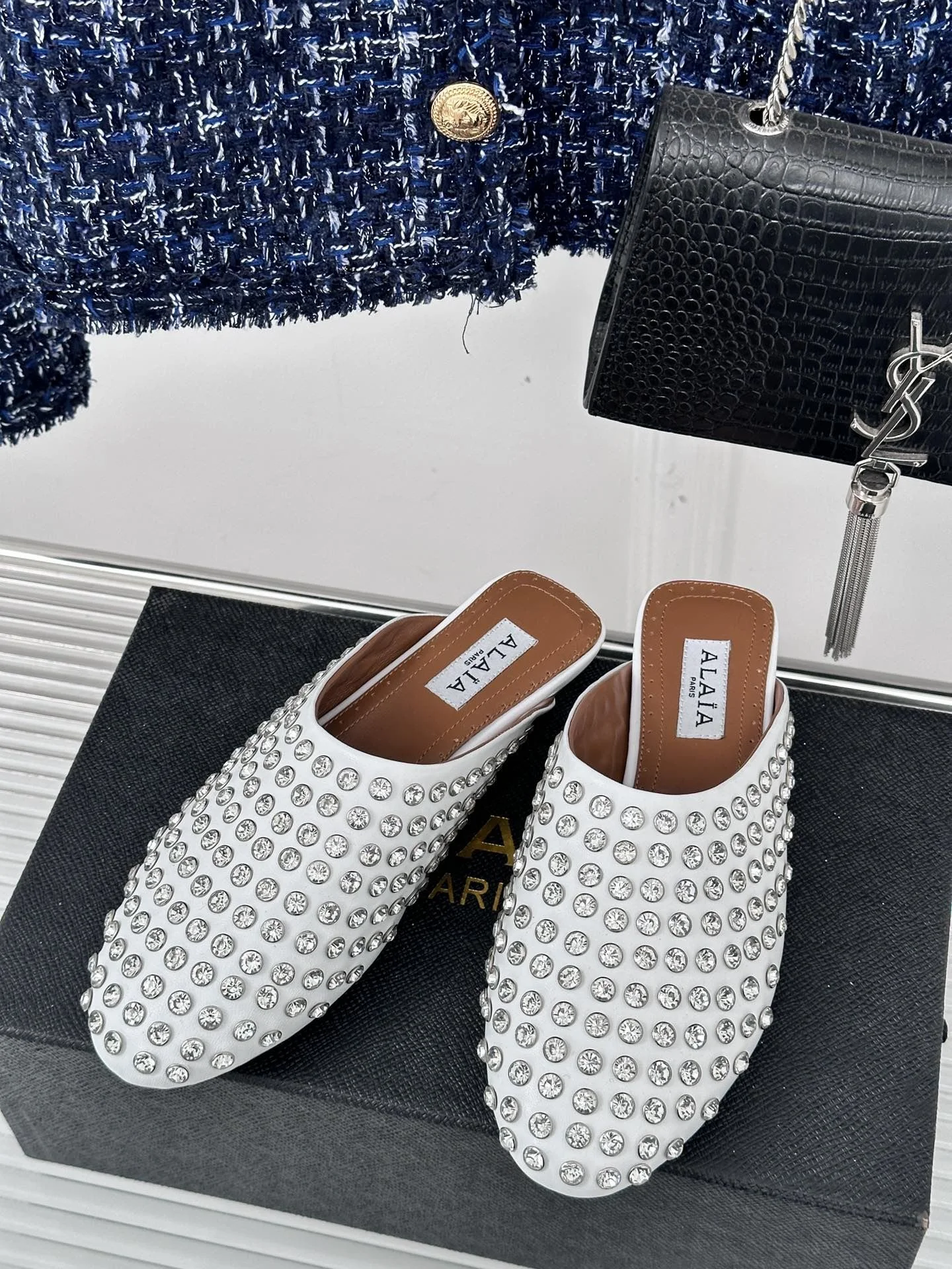 Alaia Sandals Compact 8554