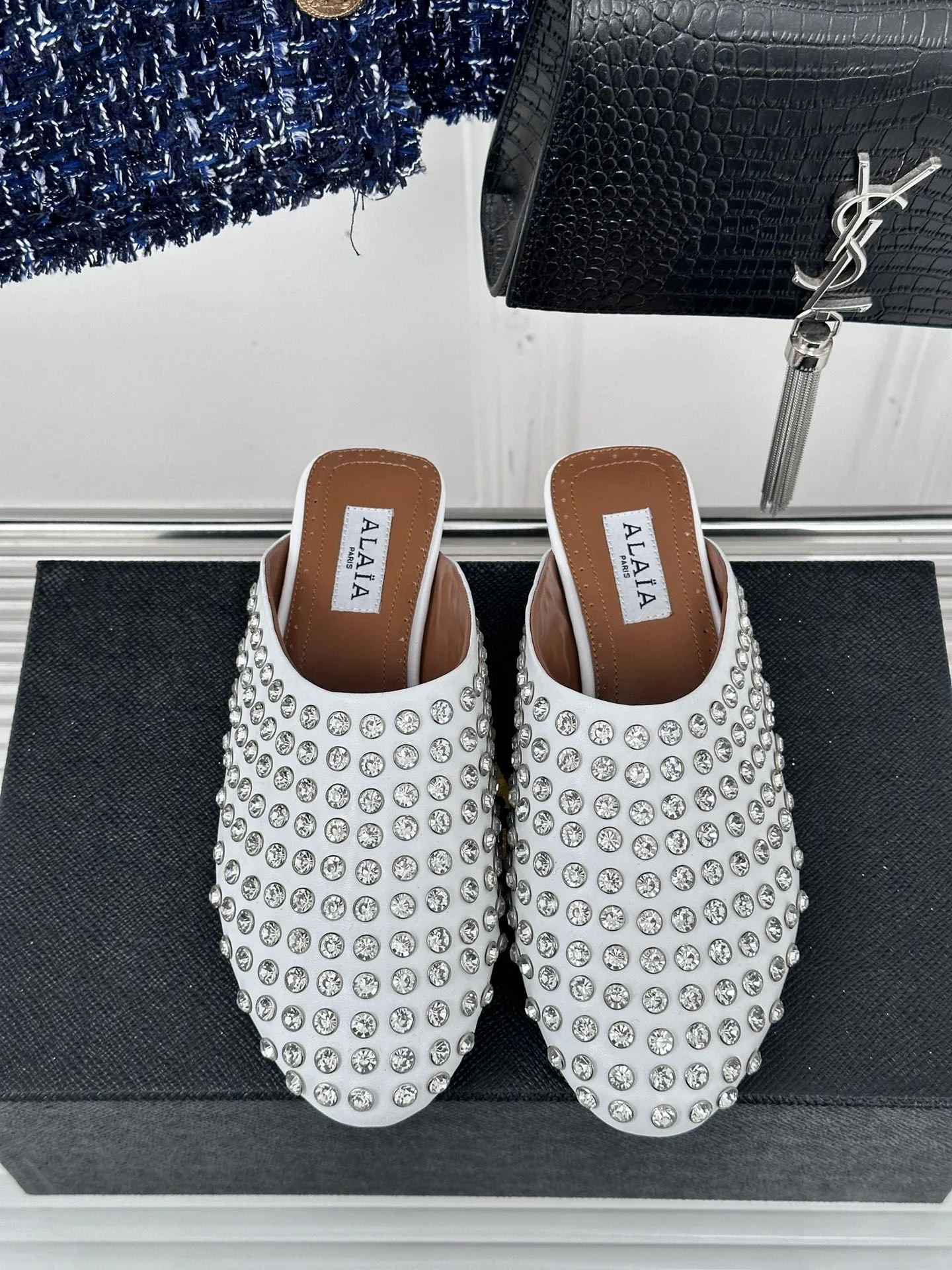 Alaia Sandals Compact 8554