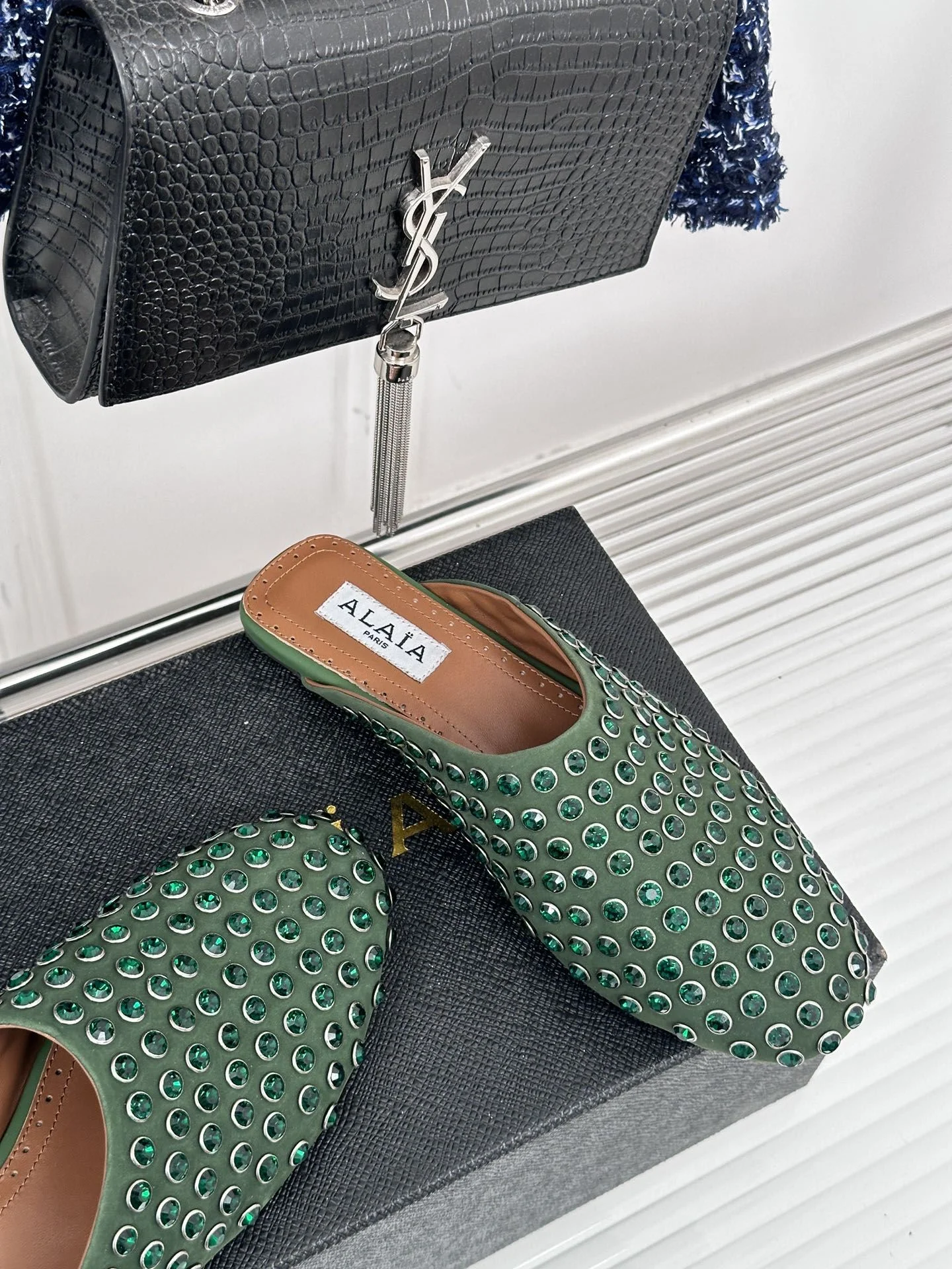 Comfortable Alaia Sandals 8540