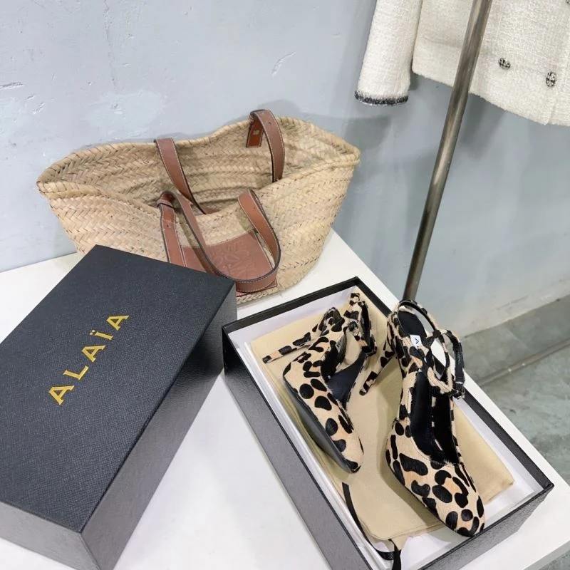 Alaia Sandals Thermal 13286