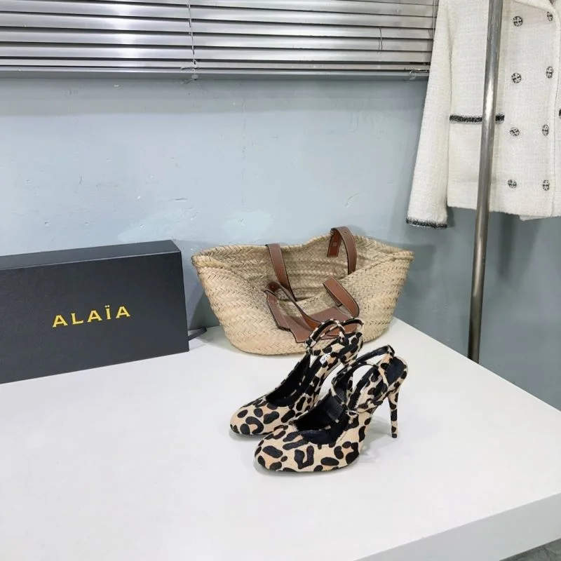 Alaia Sandals Thermal 13286