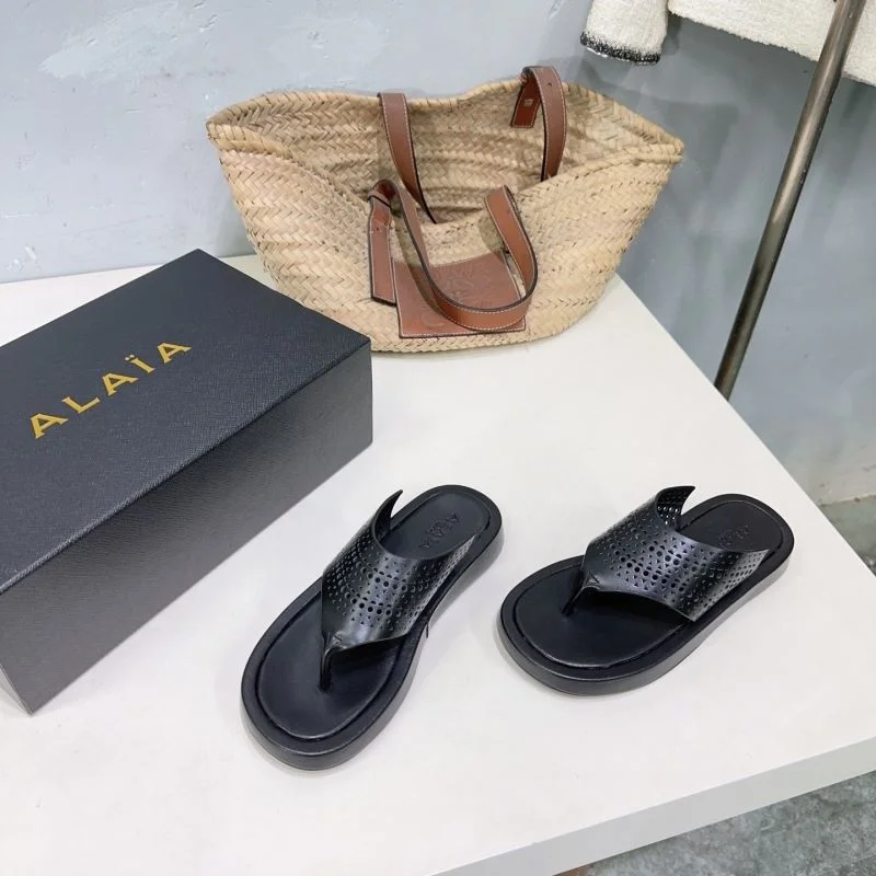 Seasonal Alaia Sandals 13234