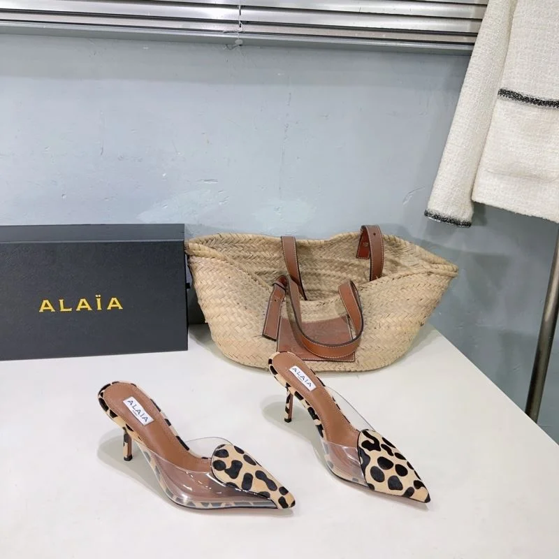 Supportive Alaia Sandals 13237