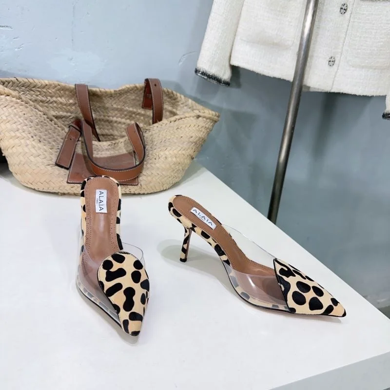 Supportive Alaia Sandals 13237