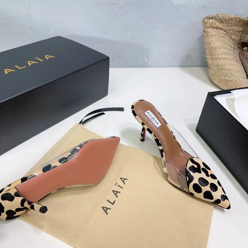 Supportive Alaia Sandals 13237