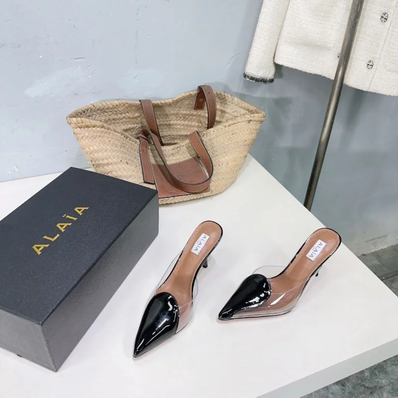 Alaia Sandals Elegant 13230