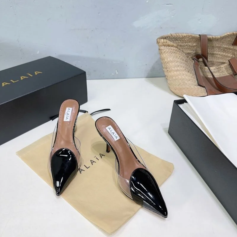 Alaia Sandals Elegant 13230