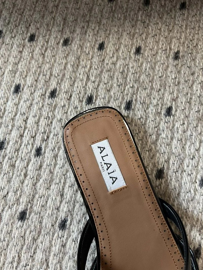 Alaia Sandals Lightweight 13214