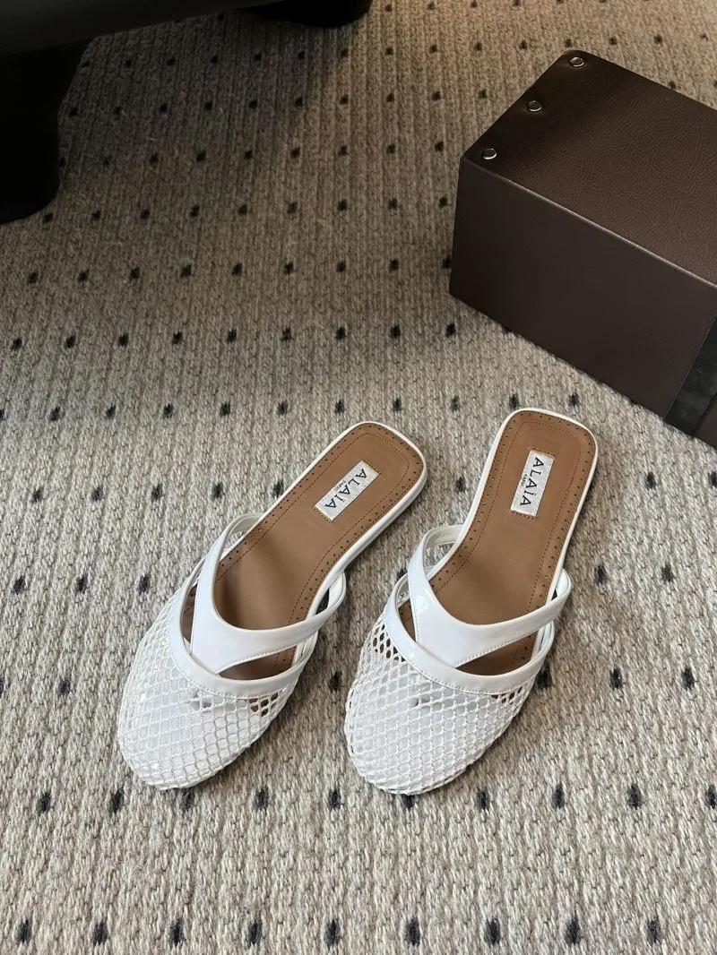 Alaia Sandals Resilient 13211